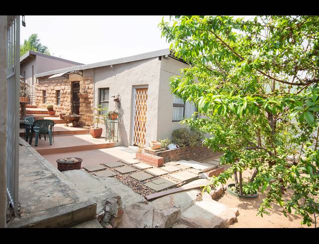 5 BEDROOM HOUSE FOR SALE IN HEIDELBERG CENTRAL